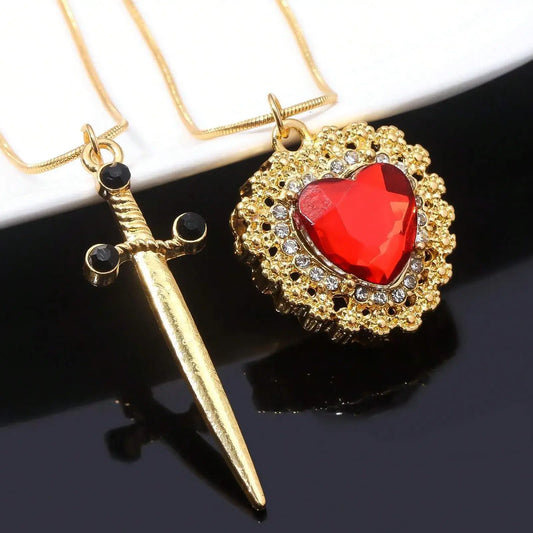 Collar Dúo de corazón y espada 🗡️❤️ 2 en 1